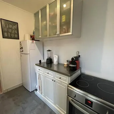 Joli 2 Pieces A Au Porte De Paris Daire *